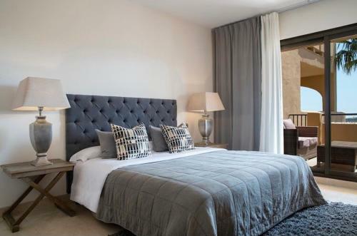 Luxury Apartment In Benahavis With Amazing Views
