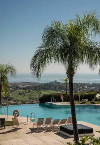 Luxury Apartment In Benahavis With Amazing Views