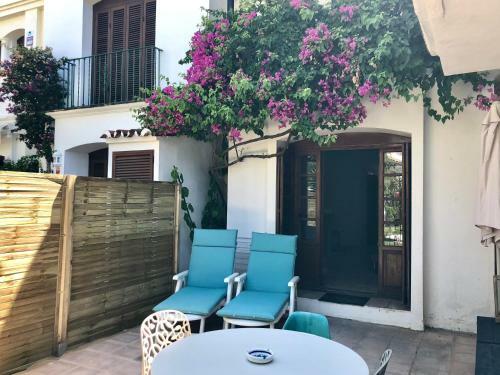 Sunny Beachfront Holiday Townhouse Estepona