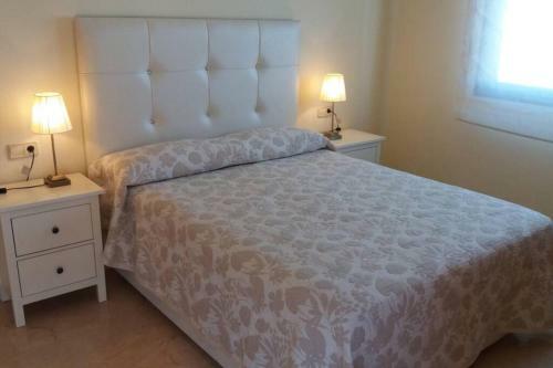 Apartamento �tico En Marbella Con Vistas Al Mar