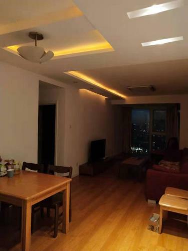 Chaoyang Joy City Hardcover Apartment