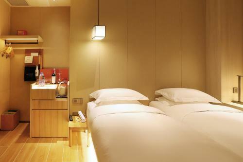 Bolly Wood Hotel Beijing Wangfujing Branch