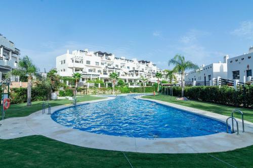 Ssg- Modern 2 Bedroom Apartment Sunset Golf