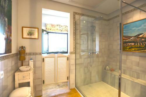 Las Ranas Casasola Beach Villa 15pax