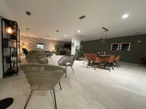 Double 250m2 Apartment With Sea View At Oasis325 Estepona