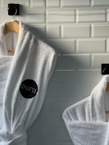 Pura Eco Retreat, Jubail Island