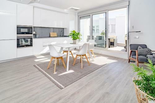 Lm62a- Modern Family Apartment Close To Beach
