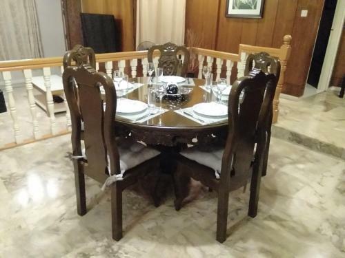 Furnished Home 3 Br With Internet,netflix,catv