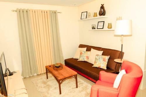 Fully Furnished Apartment With Netflix And Wifi