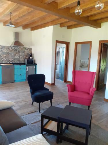 Apartamentos Y Casa La Paredana, Agroturismo