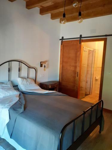 Apartamentos Y Casa La Paredana, Agroturismo