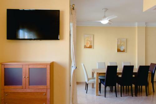 4 Bed Ground Floor Apartment With Rooftop Pool