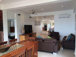 Hotel First Landing Beach Resort & Villas