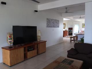 Hotel First Landing Beach Resort & Villas