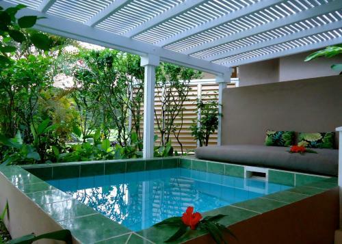 Hotel Koro Sun Resort & Rainforest Spa