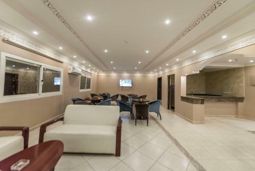Apartamento Lafontaine Durrat Al-hada Suites