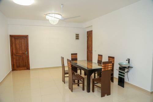 Lar Luxury Apartments