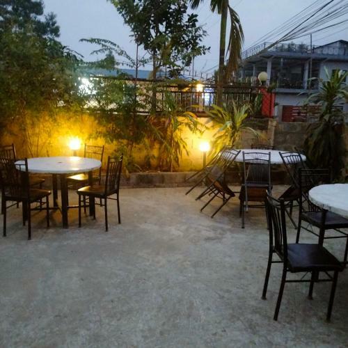 Hotel Tiger Tops Sauraha