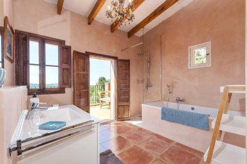Wundersch�ne Ruhige Finca Mit Pool In Galilea