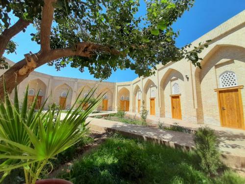 Hotel Madrasah Polvon-qori Boutique