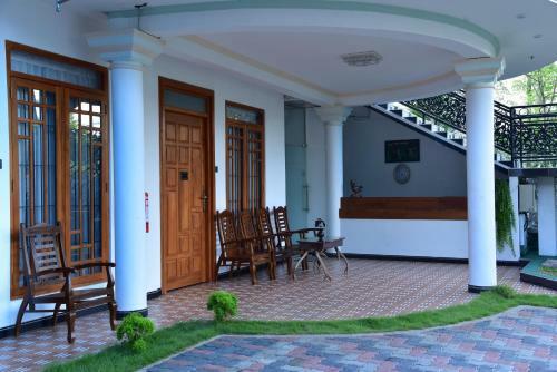 L S Lanka Boutique Hotel