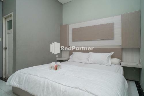 Hotel Yayah Rooms Bogor Syariah Redpartner