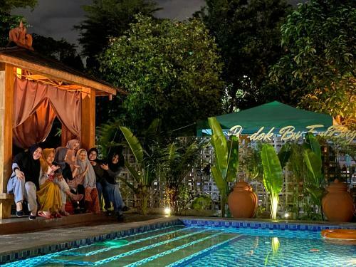 Hotel Embay House & Private Pool