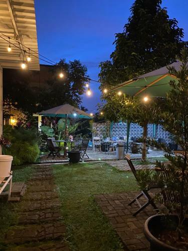 Hotel Embay House & Private Pool
