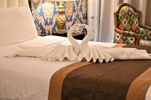 Crystal Plaza Al Majaz Hotel