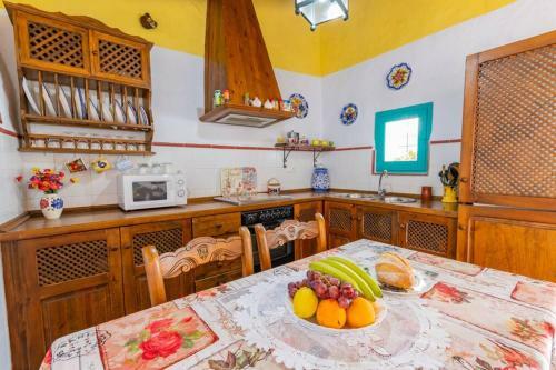 Casa Rosa, Con Encanto Y Piscinas Privadas