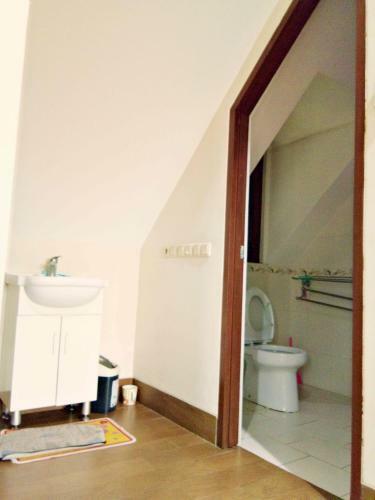 Villa Muslim Yuni Syahla Holiday Home