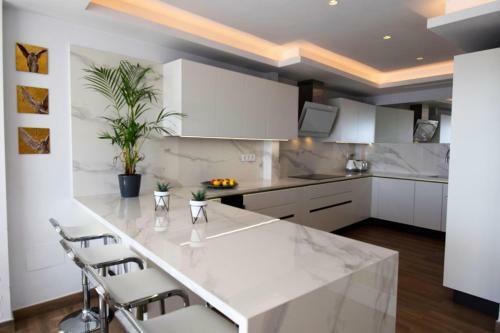 Villa Stunning, Luxury Home In Gaucin Town, Heated Pool
