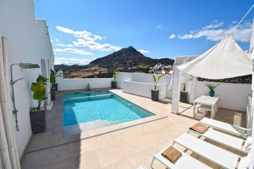 Villa Stunning, Luxury Home In Gaucin Town, Heated Pool