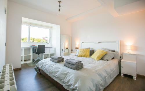Luxury Gava Beachfront Apartment Barcelona