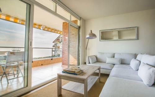 Luxury Gava Beachfront Apartment Barcelona