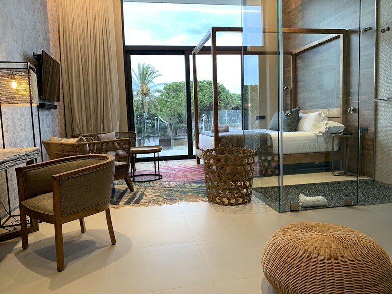 Hotel Tropical Gava Mar