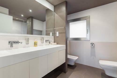Hhbcn Beach Apartment Gava #2