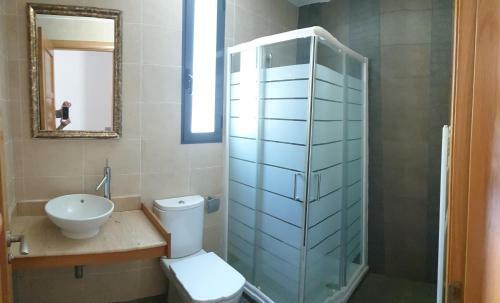 Villahuerta,es Pool And Jacuzzi, Just For Quiet People