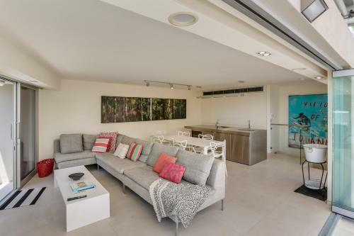 Aparthotel Little Cove Court