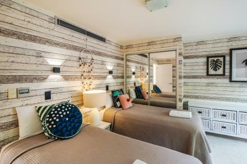 Aparthotel Little Cove Court