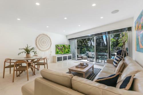 Aparthotel Little Cove Court
