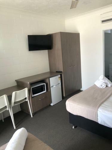 Motel Q Express