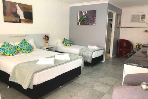 Spanish Lace Motor Inn