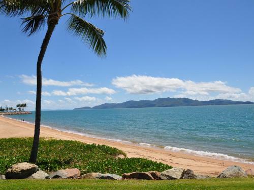 Aparthotel Palm Waters Holiday Villas