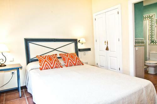 Villa Maria Your Luxury Retreat With A Quiet Pool