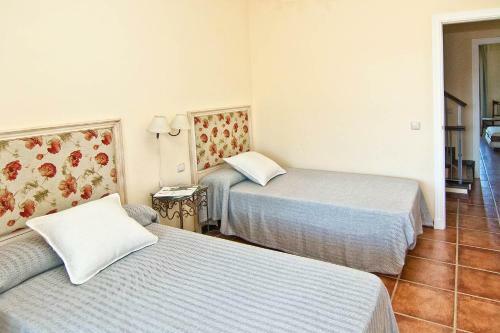 Villa Maria Your Luxury Retreat With A Quiet Pool