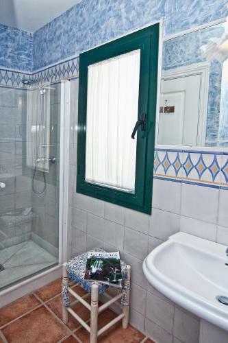Villa Maria Your Luxury Retreat With A Quiet Pool