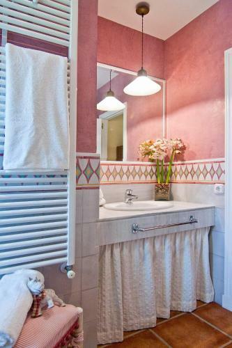 Villa Maria Your Luxury Retreat With A Quiet Pool