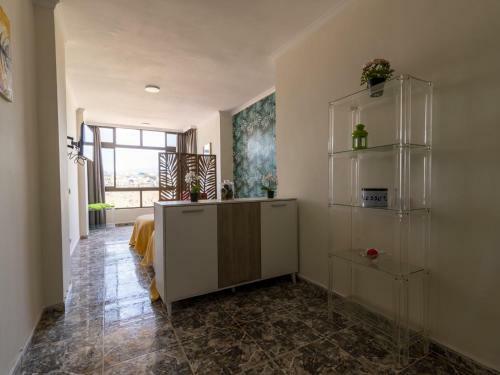 Apartamento Estudio Primera Linea Playa Canteras Vista Mar
