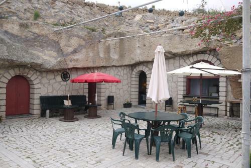 Eco Holidays Cave House Justine